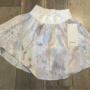 Lululemon Court Revival